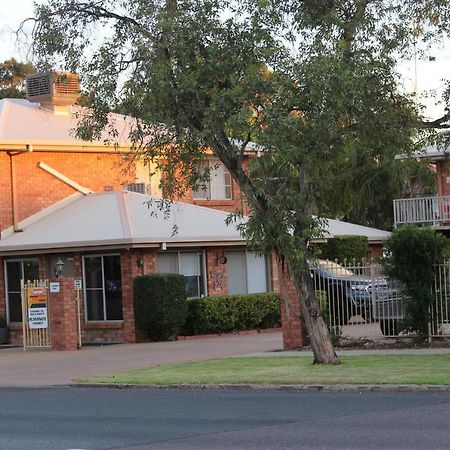 Red Cliffs Colonial Motor Lodge, Mildura Region Bagian luar foto